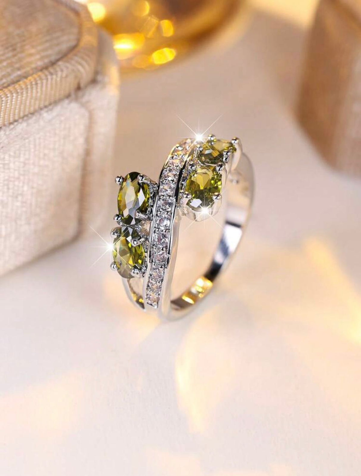 Olive Éclat Crystal Wrap