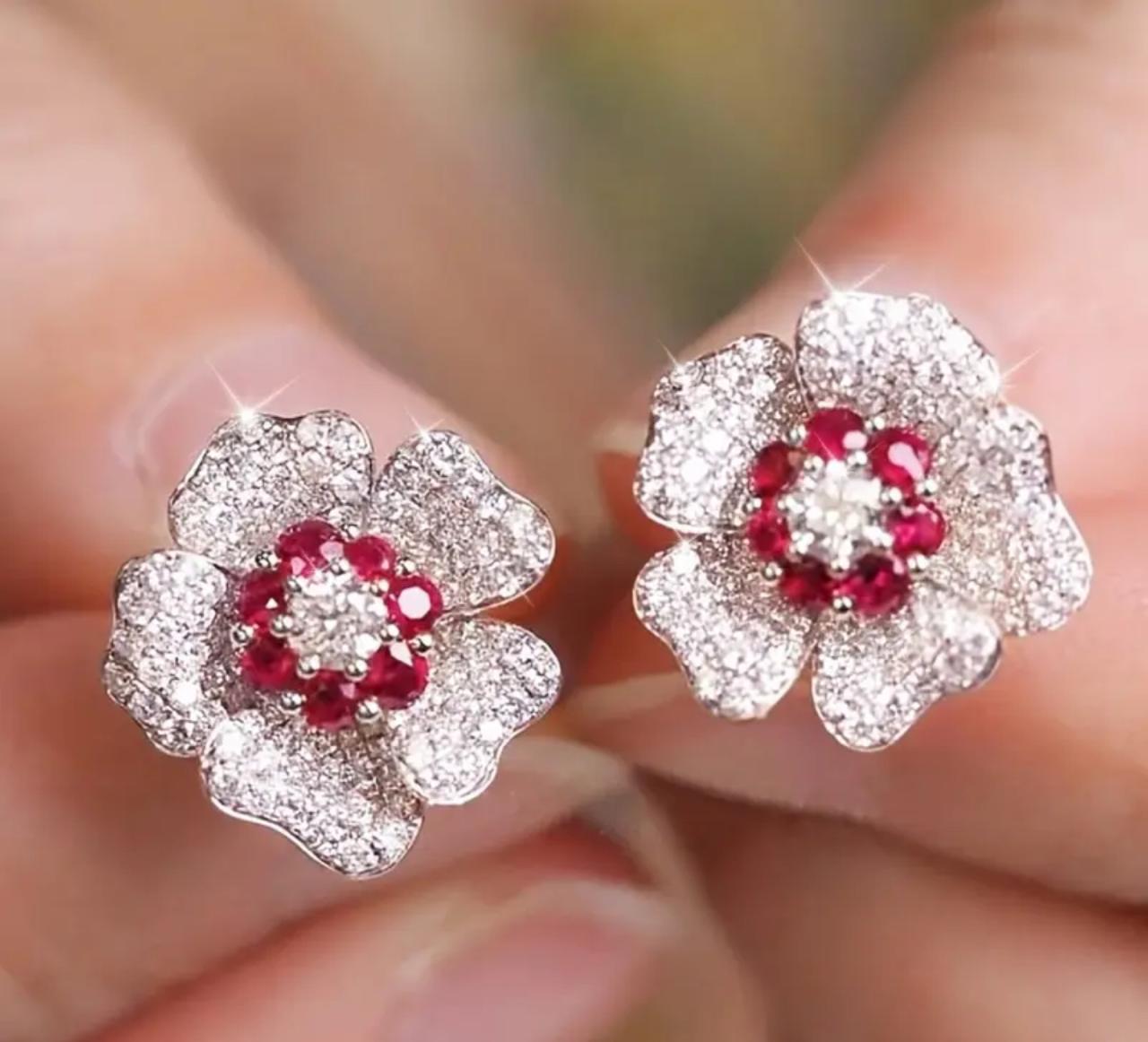 Pretty Flower Design Stud image 4