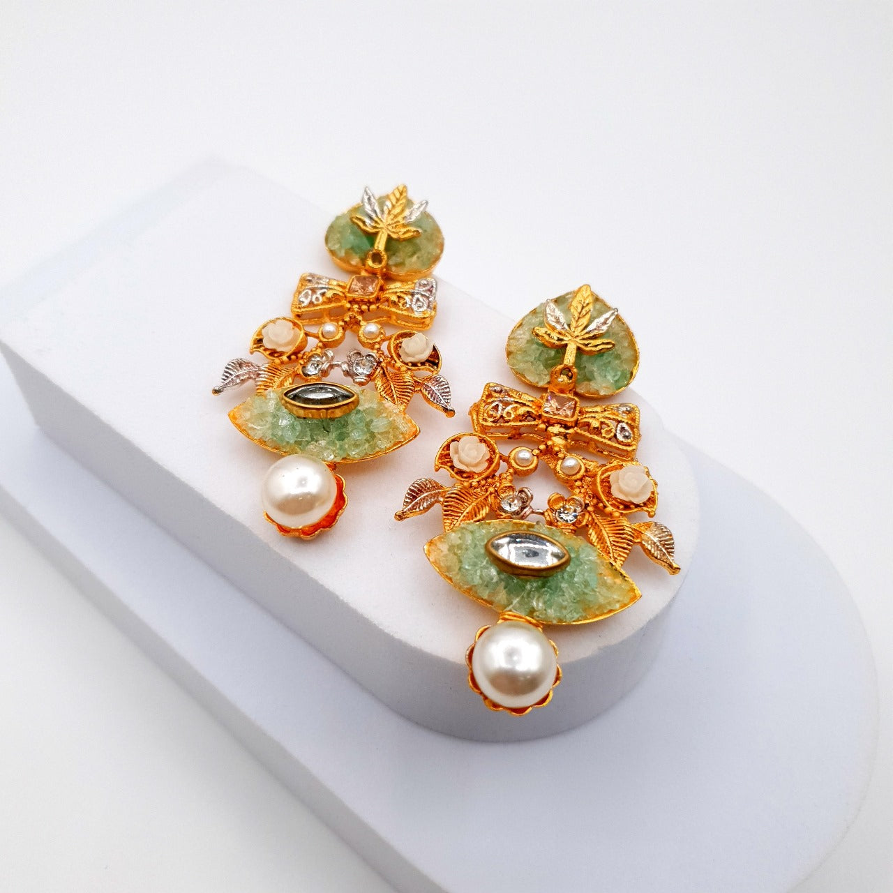 HAND MADE ELEGANCE image 7