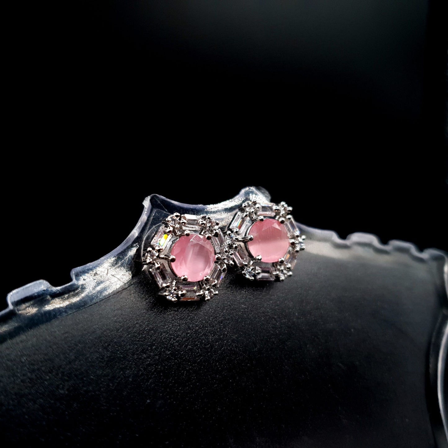 ROUND STYLE- SILVER & A PINK - Pink image