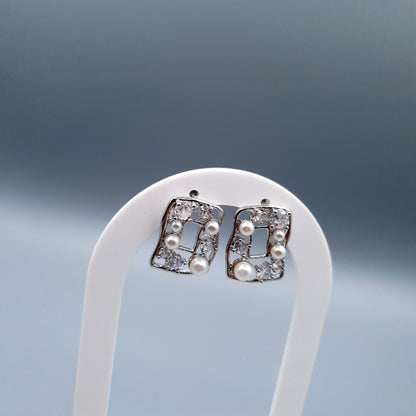SQUARE SHAPE image 0