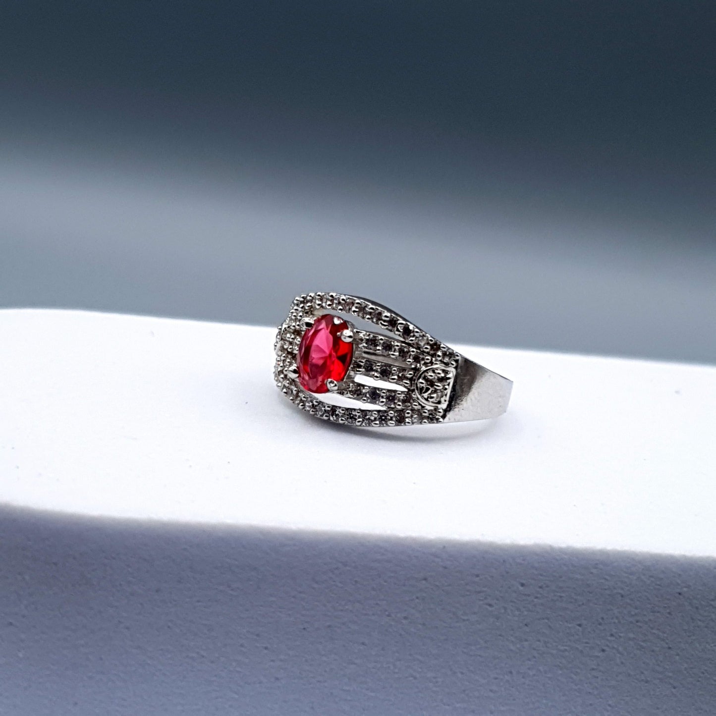 SILVER PINK FANCY RING image 4