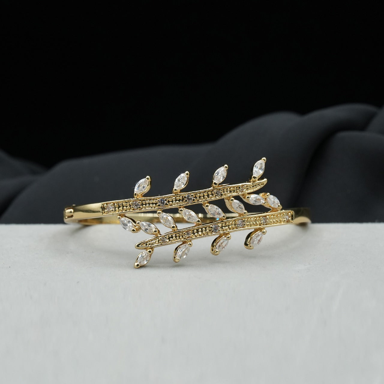 A stunning leaf-inspired pattern fency bracelet, featuring delicate branches adorned with shimmering stones image 5