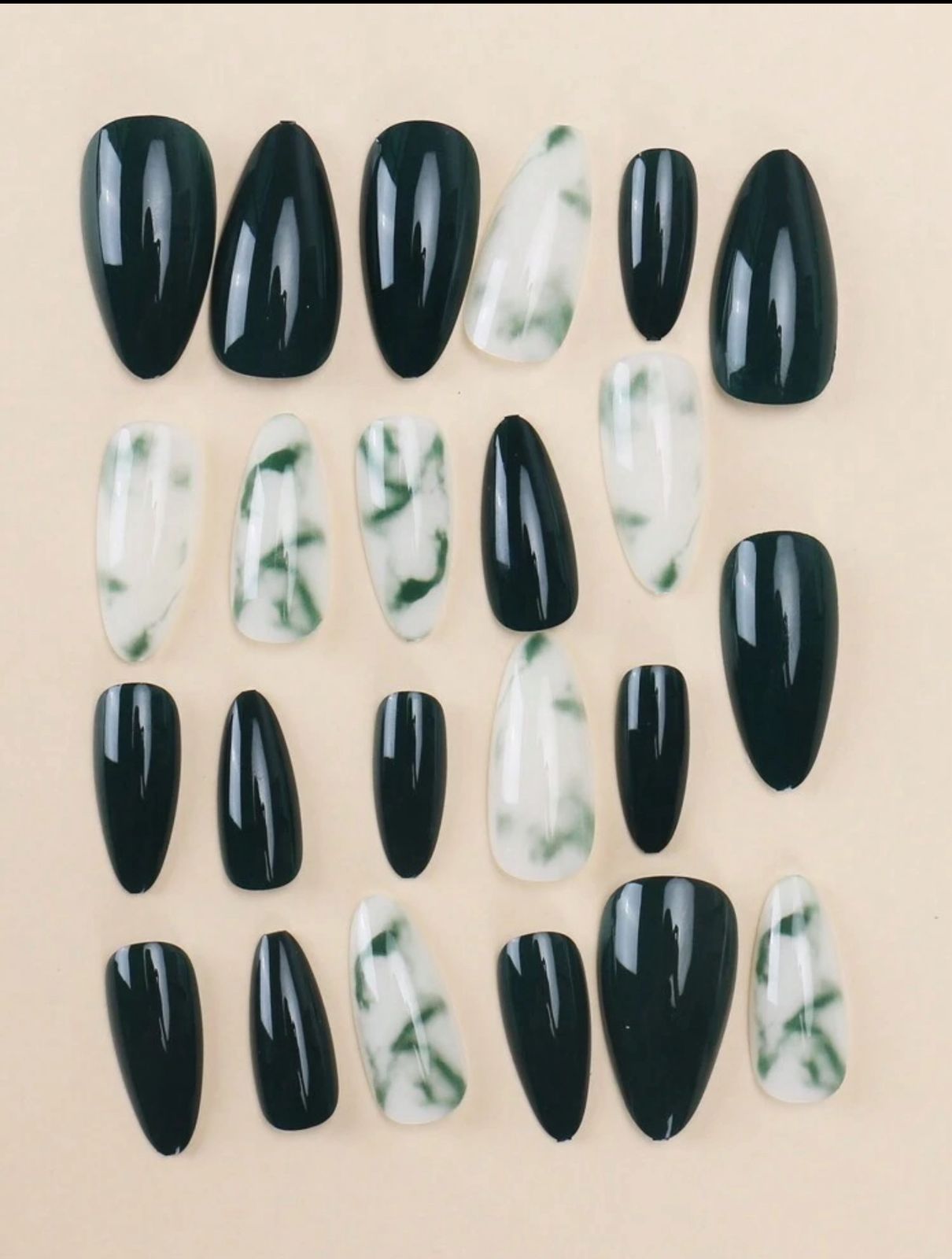 24 PCS Short Almond Shaped Green And White Color Block European Style Fingernail Set image 4