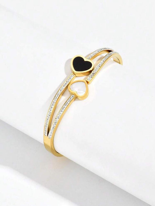 STYLISH BLACK & WHITE HEART BRACELET image 0