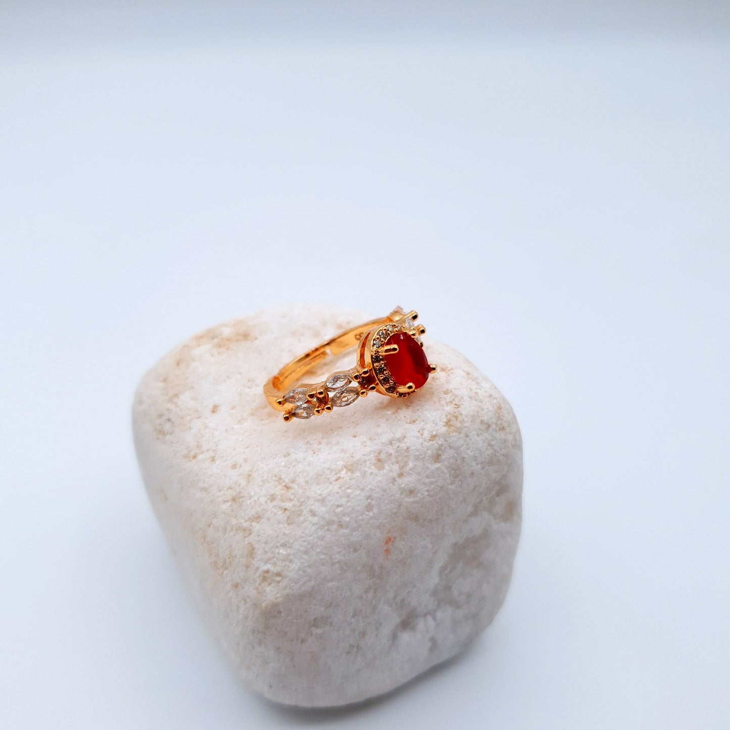 A versatile adjustable ring that fits perfectly, adding elegance to any style image 6