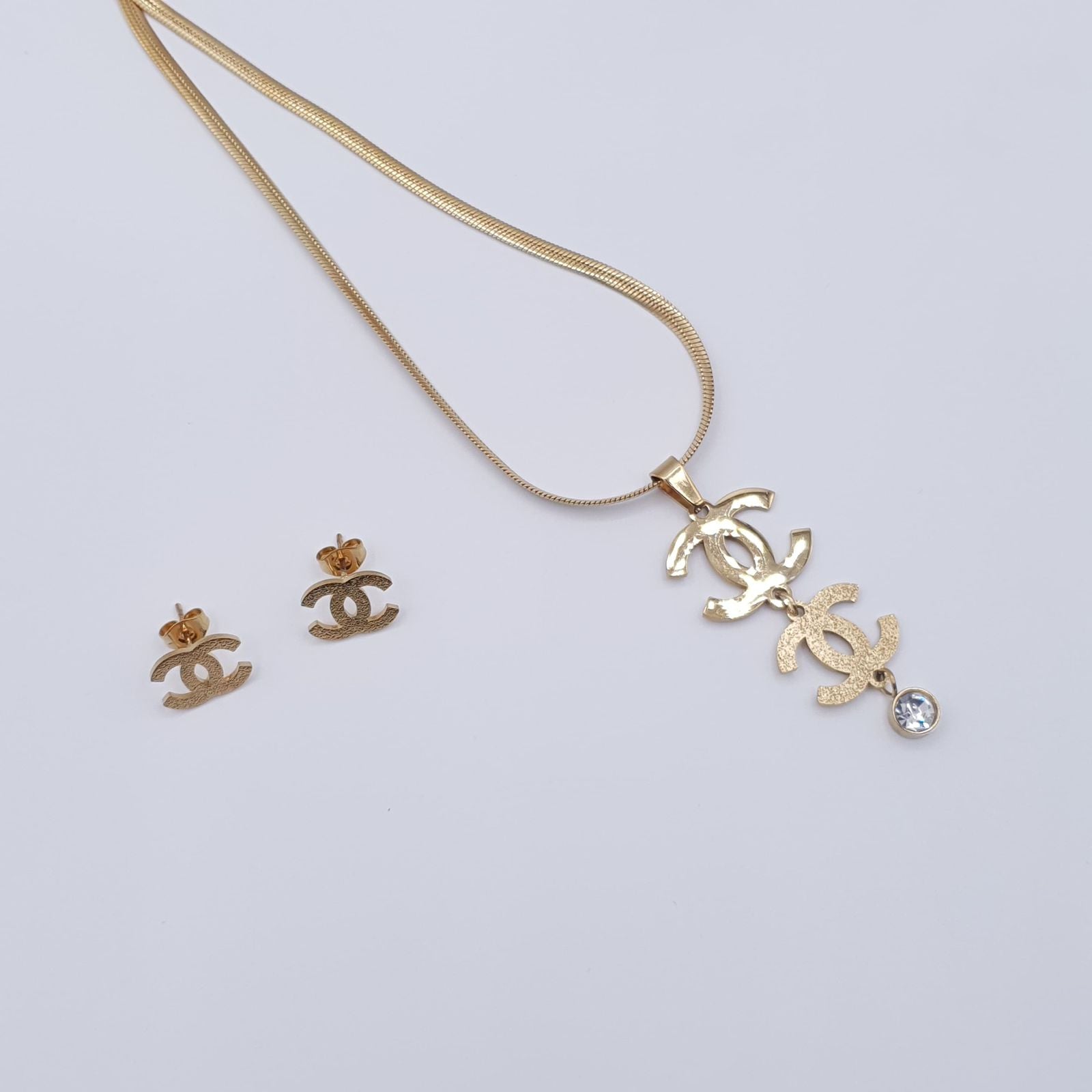 Double Emblem Necklace Set image 1