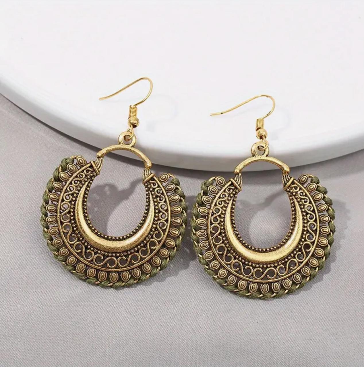 Vintage Style Round Baroque Pendant Jhumke image 1