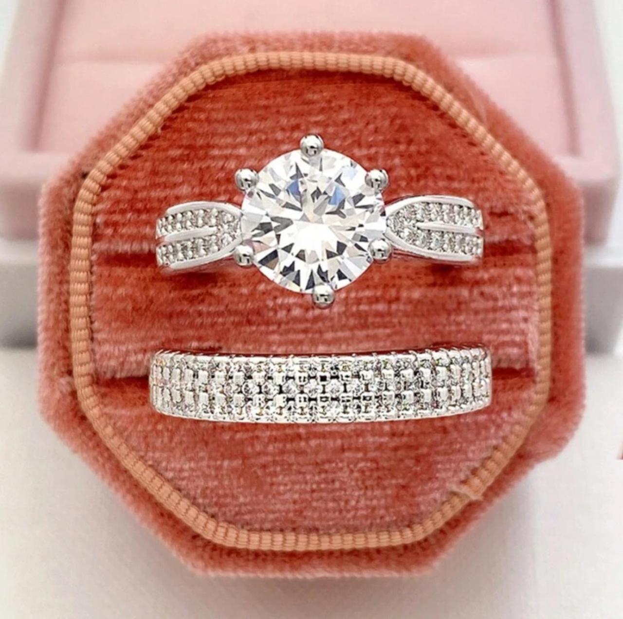 TRENDY LUXURY SILVER RING image 2
