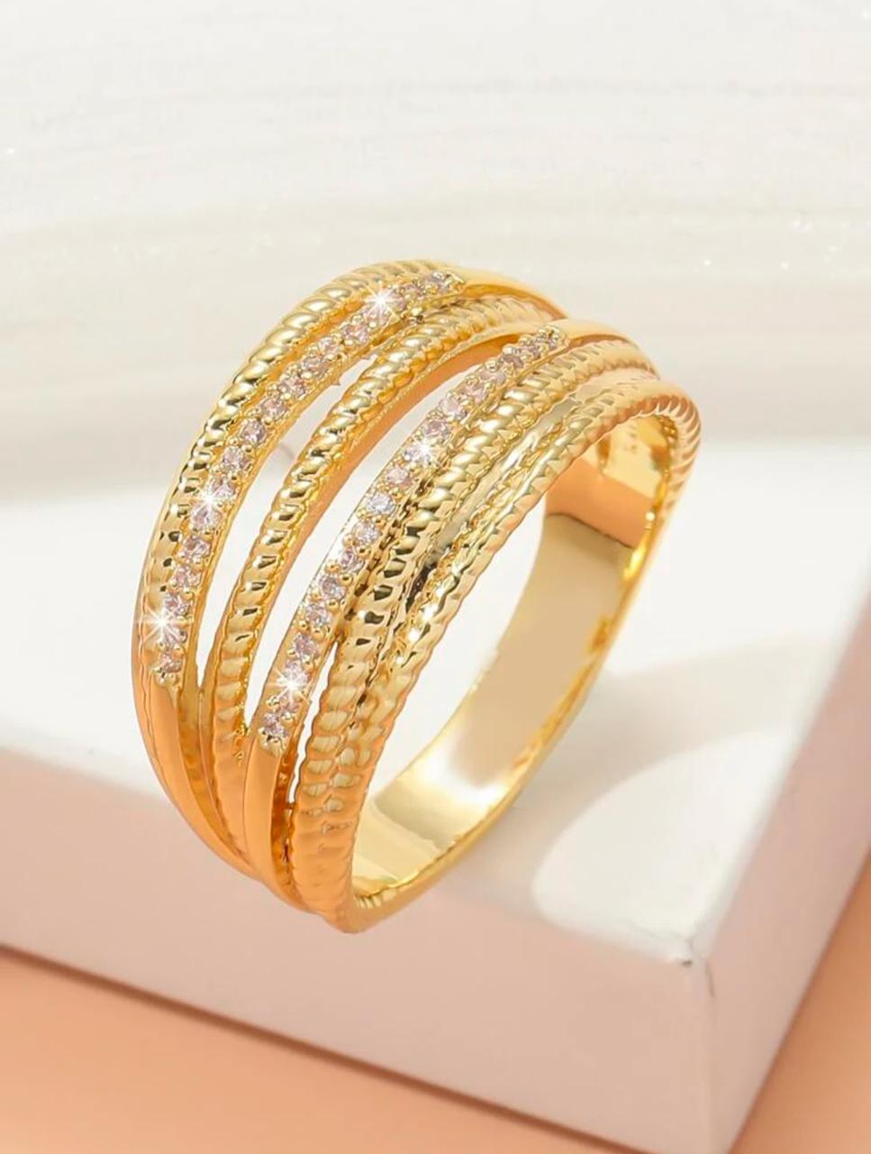 CUBIC ZIRCONIA DÉCOR RING image 1