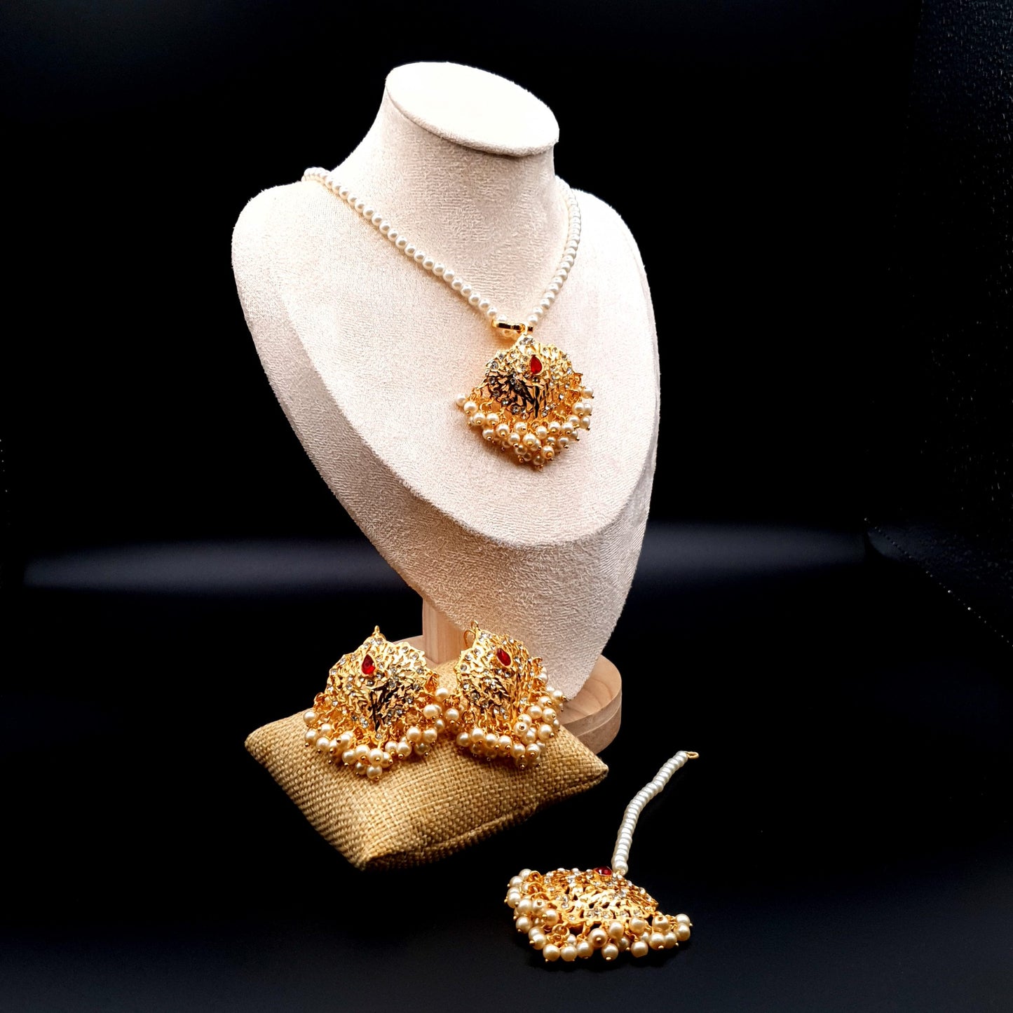 RED PEARLED NEKLACE image 7