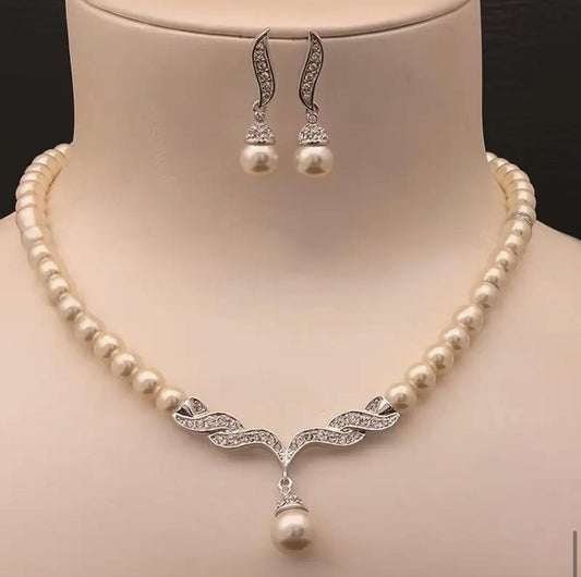 NEKLACE	High-Quality Two-Color Optional Glass Pearl Alloy Inlaid Necklace Set image 0
