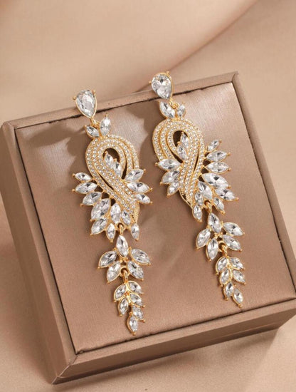 GLAMOROUS ZINC ALLOY RHINESTONE image 12