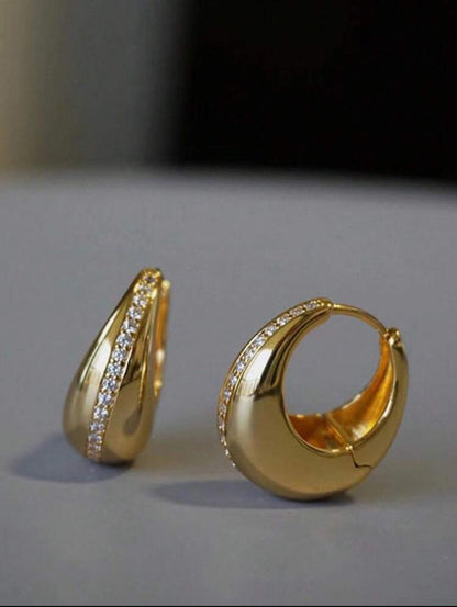 Rhinestone Decor Water Drop Shaped Fashion Elegant High-End Design Earrings image 0
