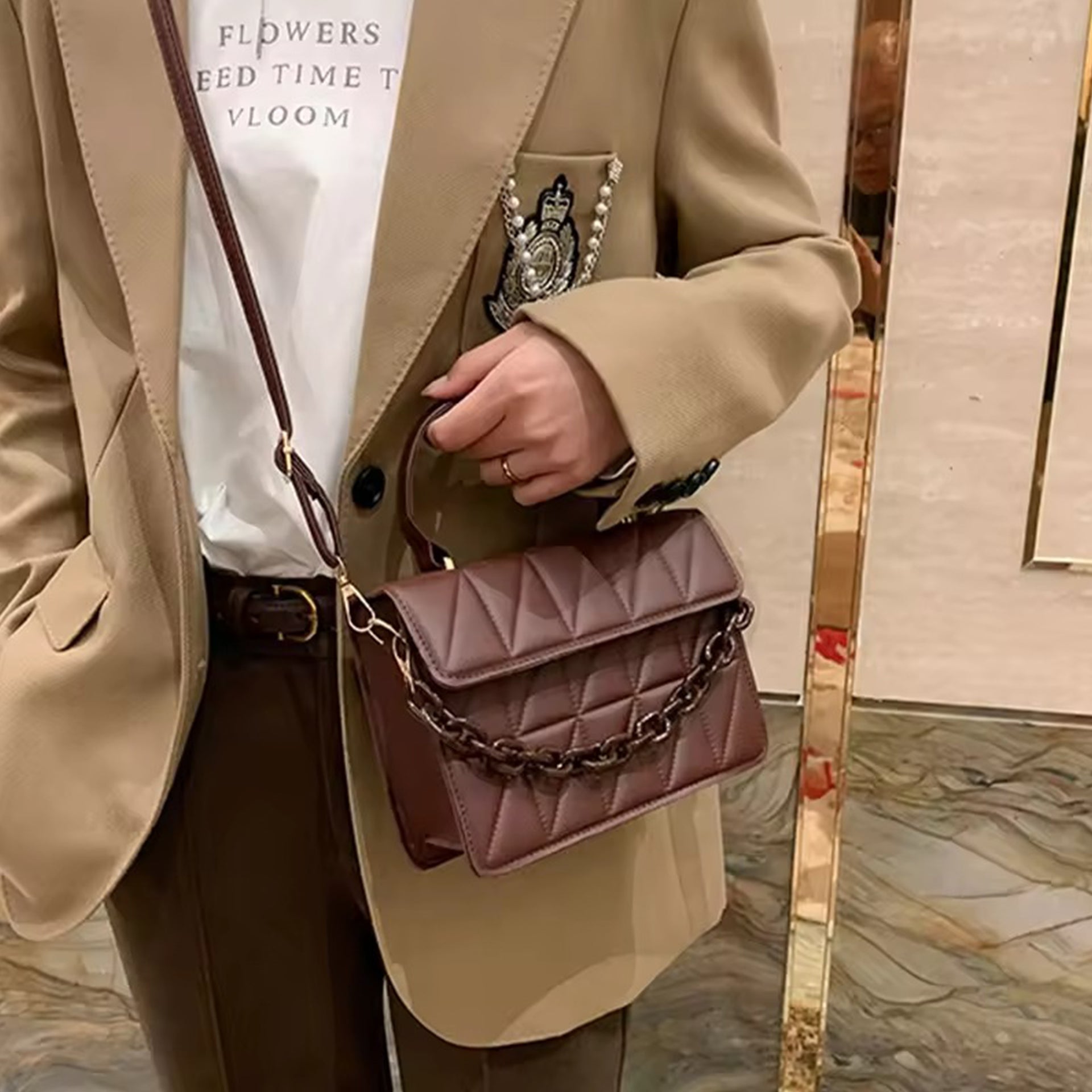 SMART SHOULDER BAG image 7