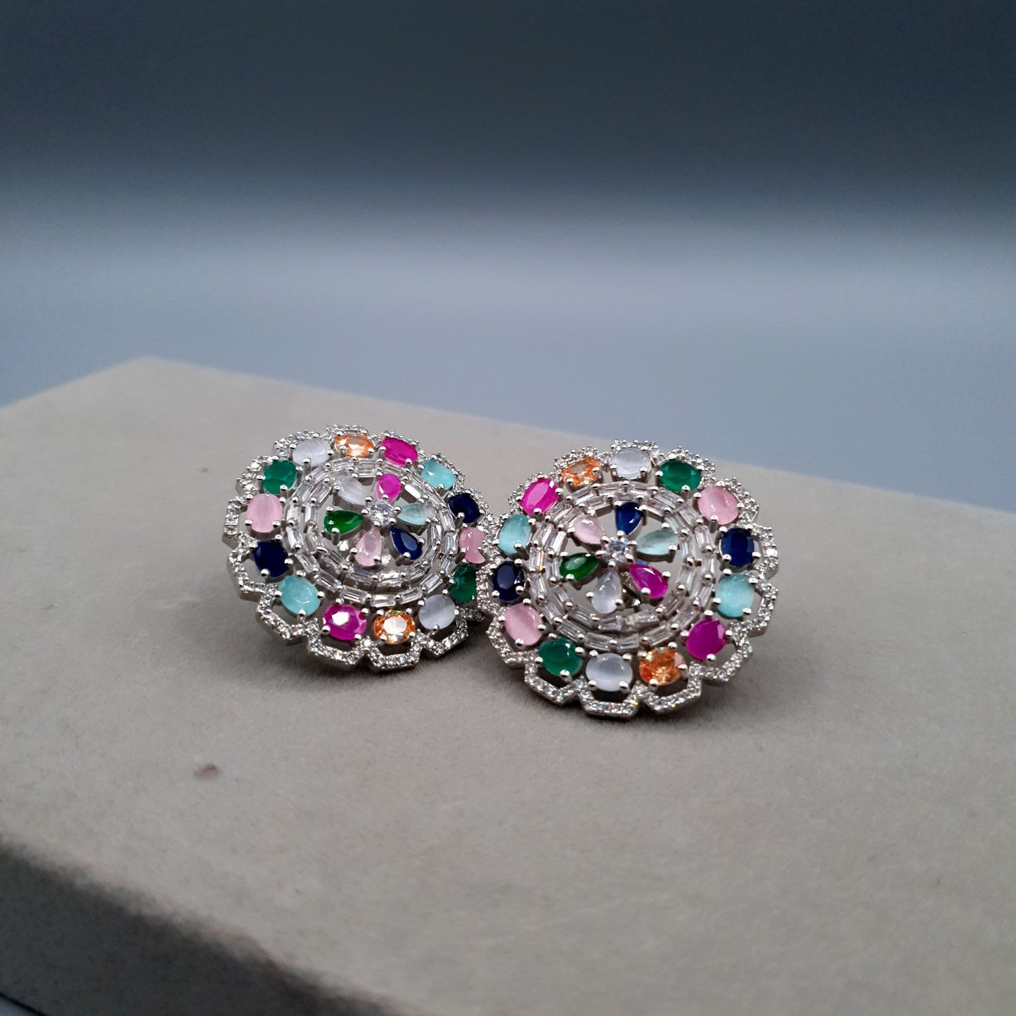 WHEEL STYLE PARTY WEAR-(MULTI COLOUR &amp; GOLDEN SILVER) image 12