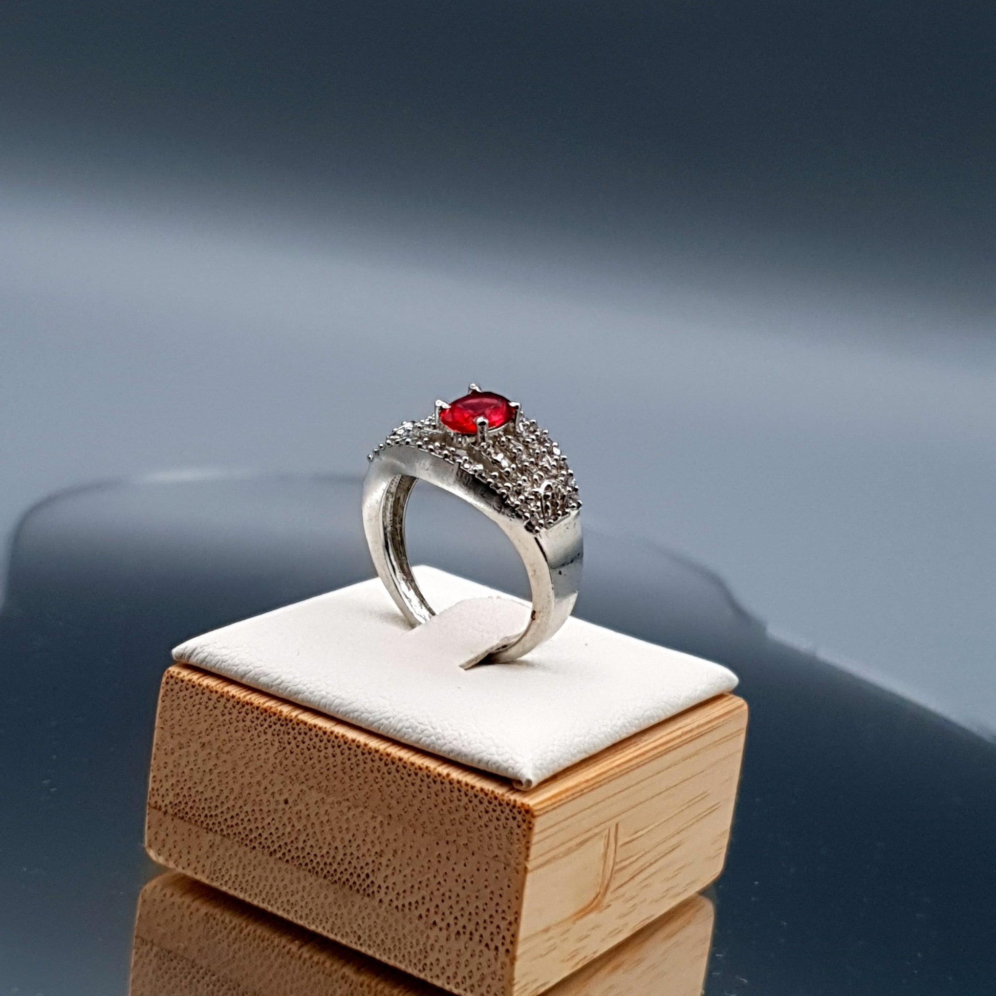 SILVER PINK FANCY RING image 0