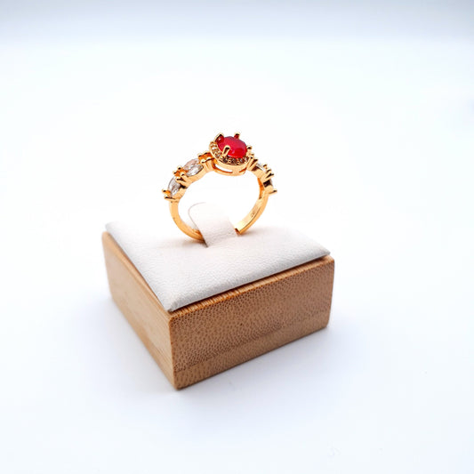 A versatile adjustable ring that fits perfectly, adding elegance to any style image 1