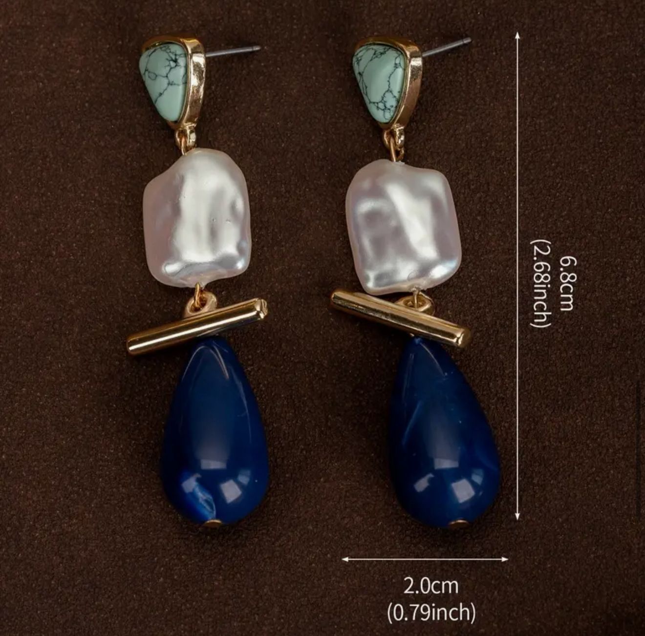 Elegant Vintage-Inspired Teardrop Earrings image 3