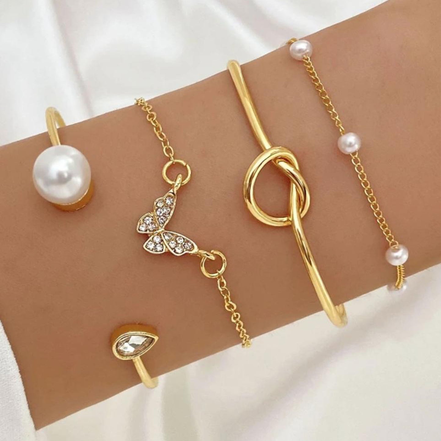 04 PIECE PEARL &amp; BUTTERFLY HEART image 0
