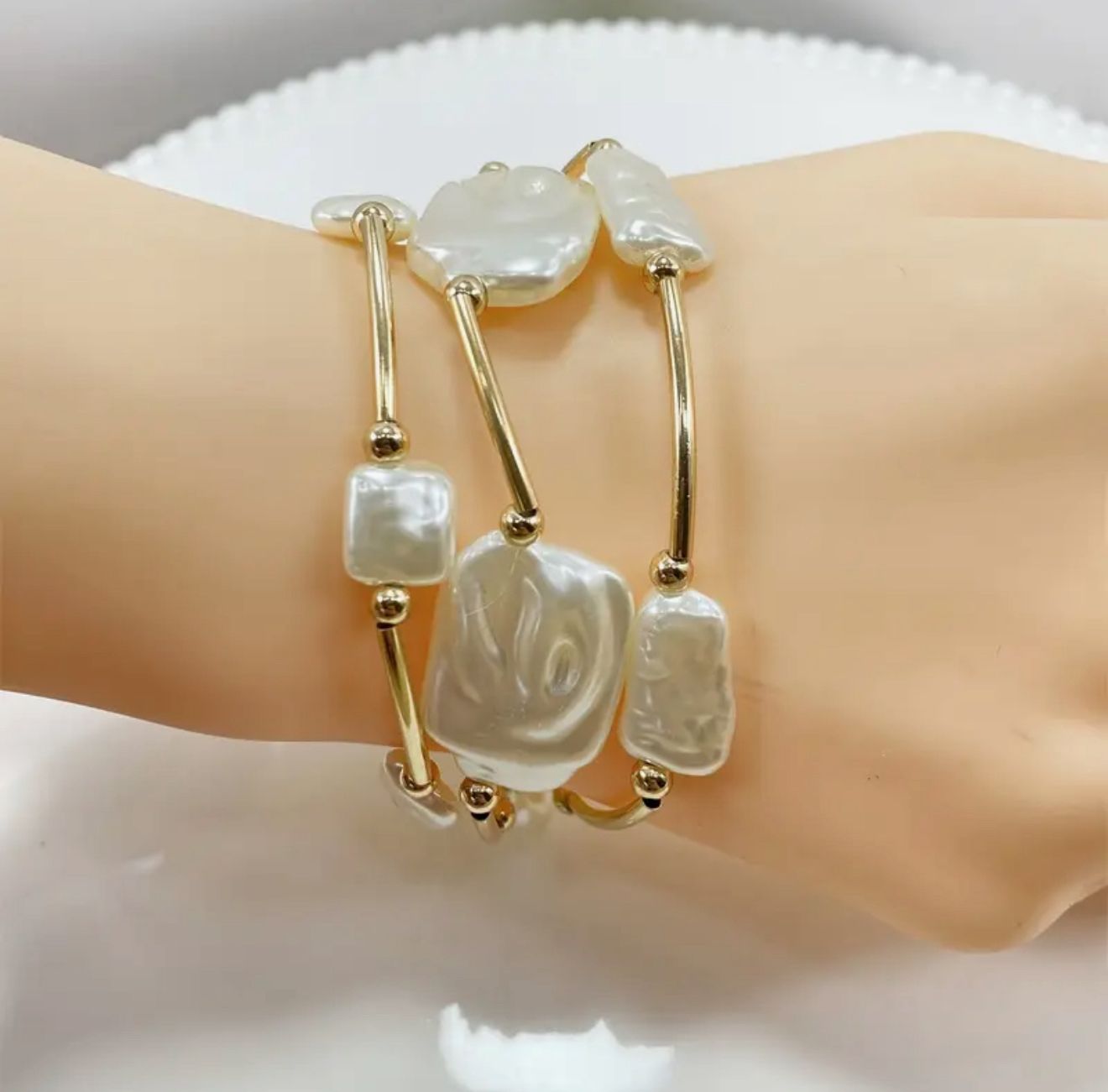 Vintage Elegant Bohemian Style French-Inspired 3-Strand Bracelet Set with Imitation Pearls and Copper image 2