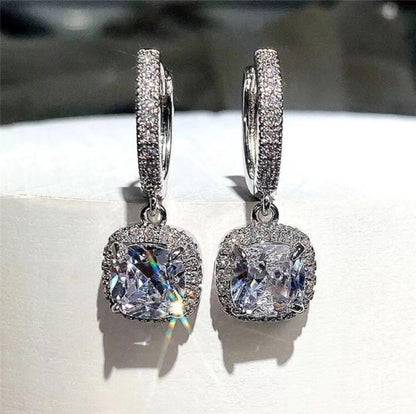 Square Shaped Shimmering Cubic Zirconia Inlaid Earrings image 2