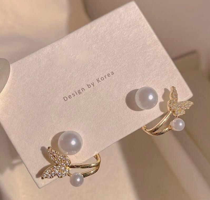 BUTTERFLY PEARL STUD image 0
