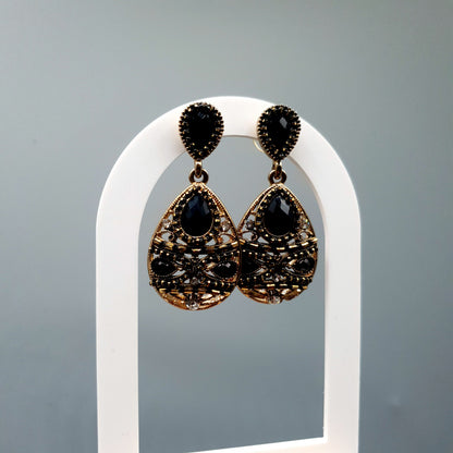 ANTIQUE BLACK STONES image 4