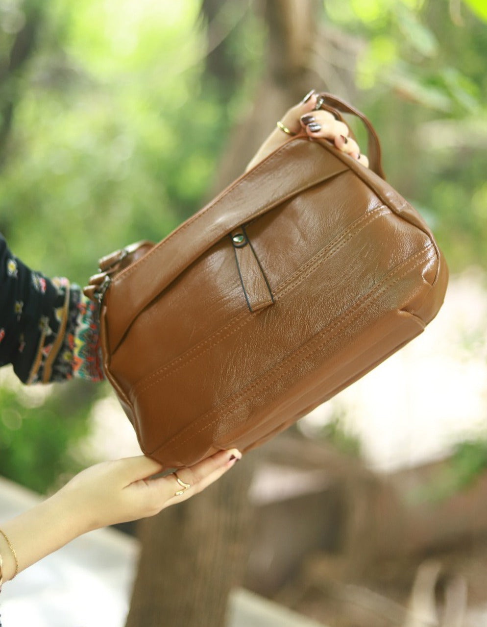 Genuine Leather Crossbody Stylish Large Capacity Shoulder Bag for Women image 9