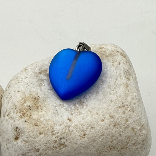 Magical Natural Gemstone Heart Shaped Pendent (Without Chain) image 1