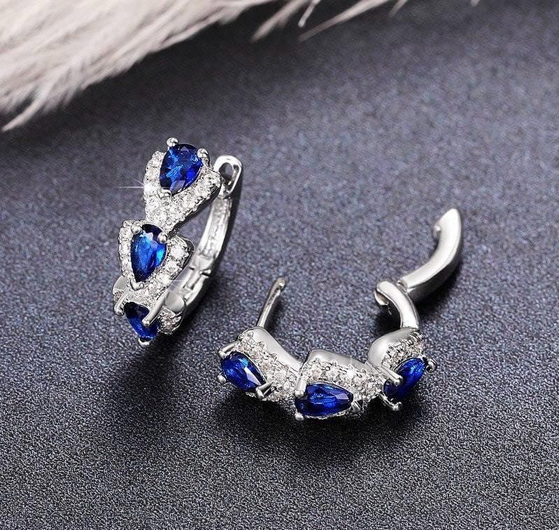 ROUND EAR HOOPS image 2