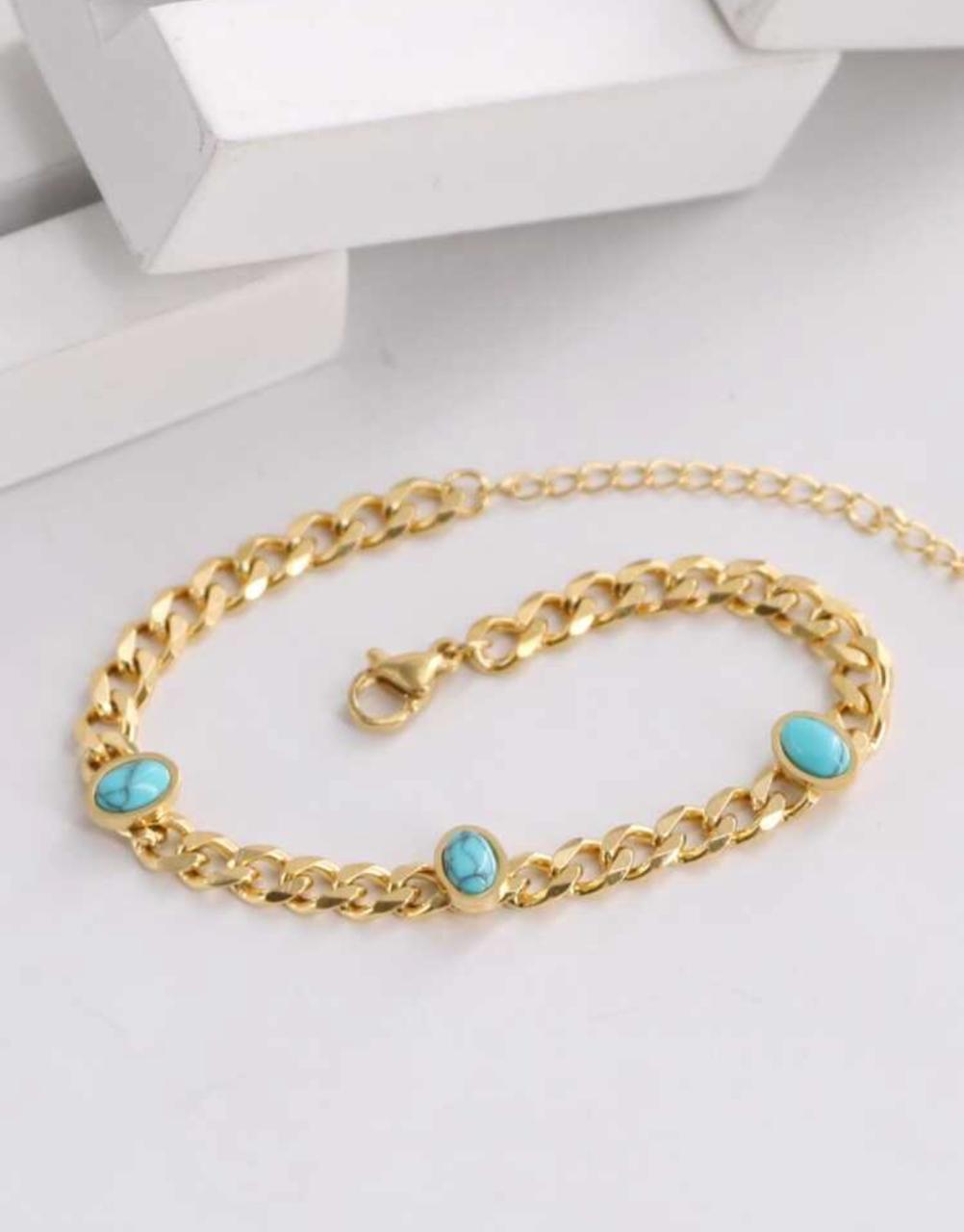 Simple European And American Style Gold-Toned Bracelet  Material: Stainless Steel image 1