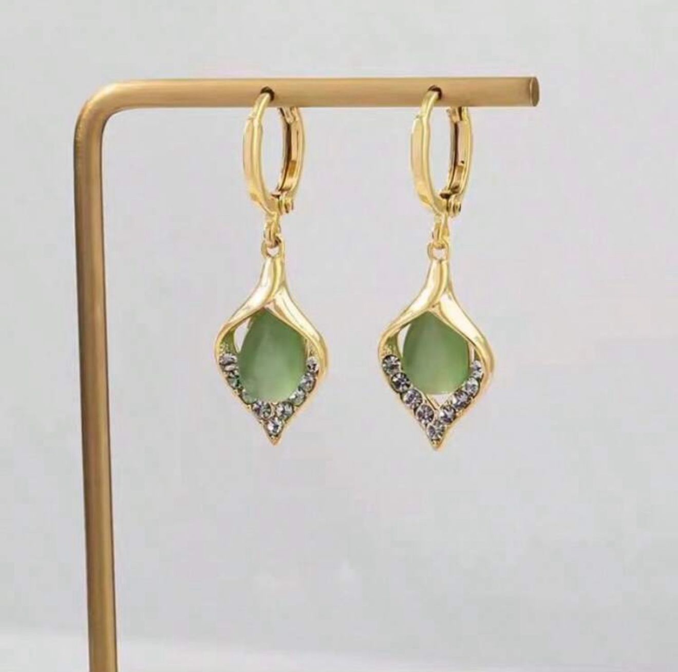 Luxury Angel's Eye Stone Earrings image 1