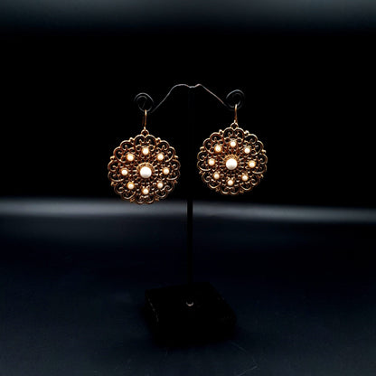 GOLDEN WHITE PEARLS image 1