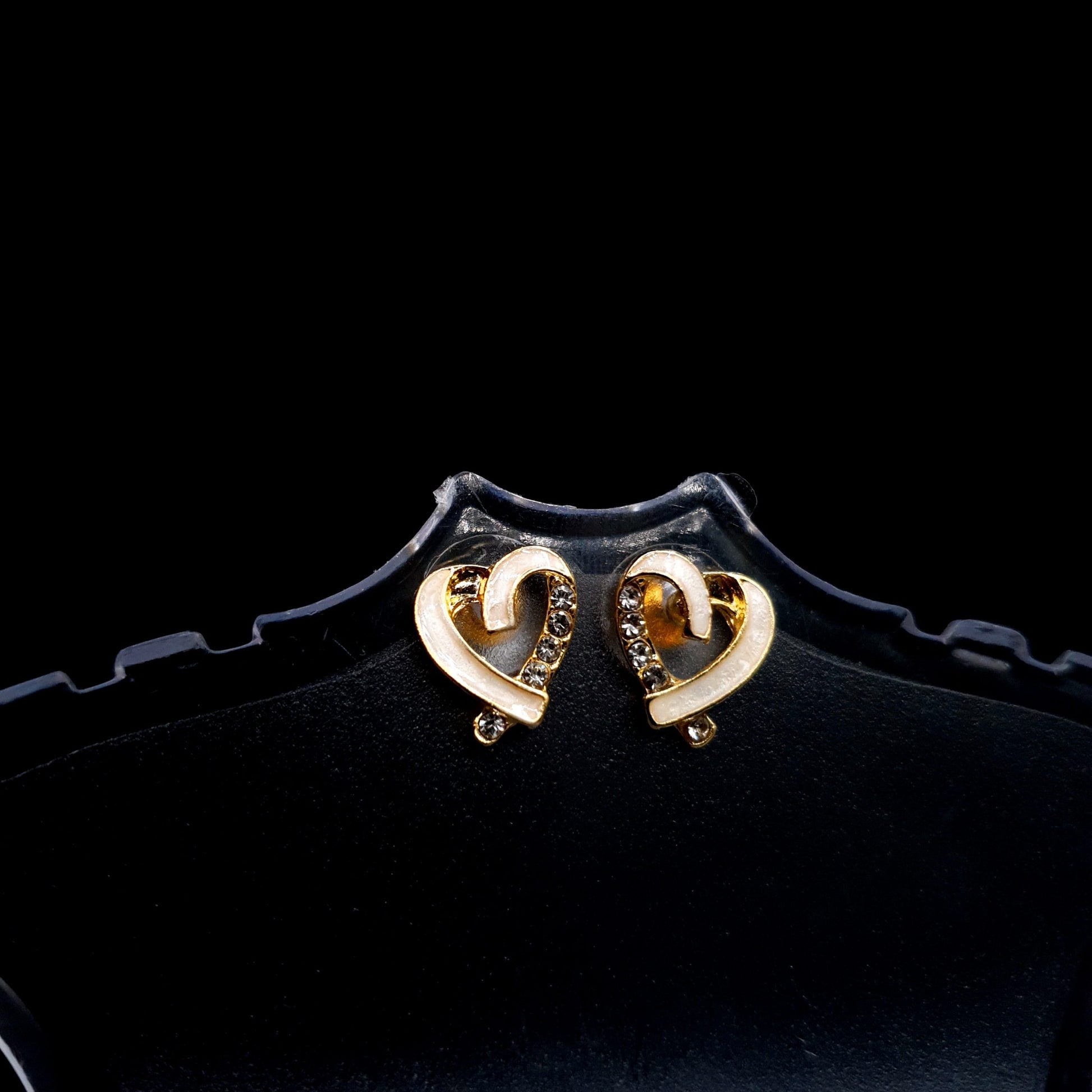 HEART EAR STUD image 5
