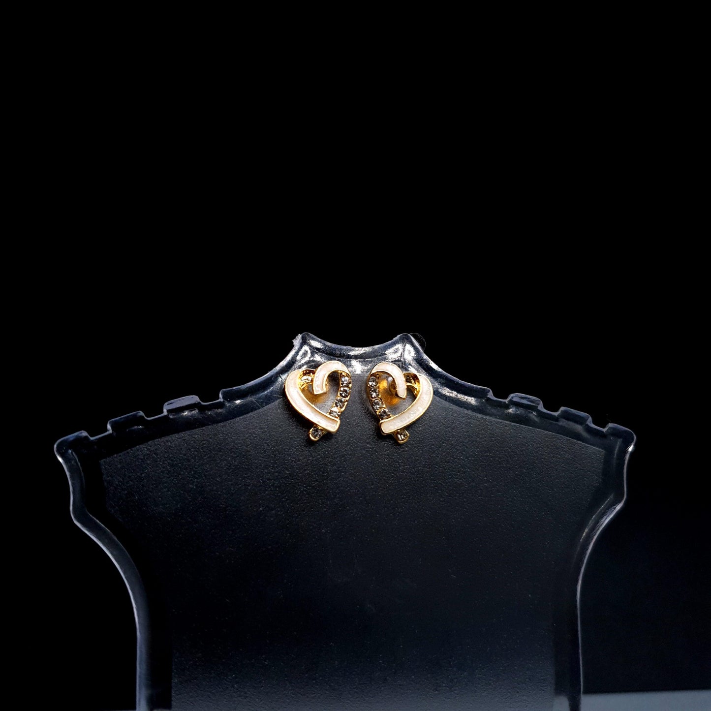 HEART EAR STUD image 3