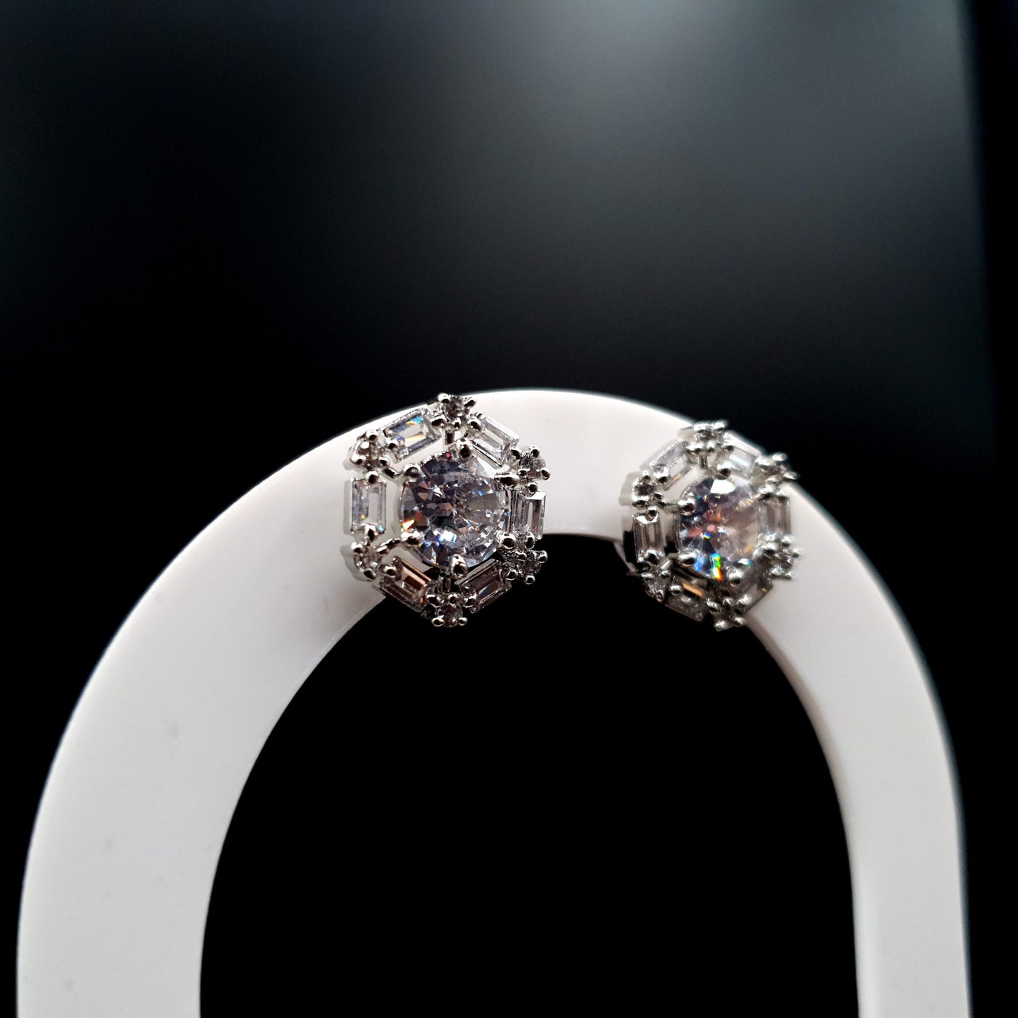 ROUND STYLE- SILVER & A PINK image 5