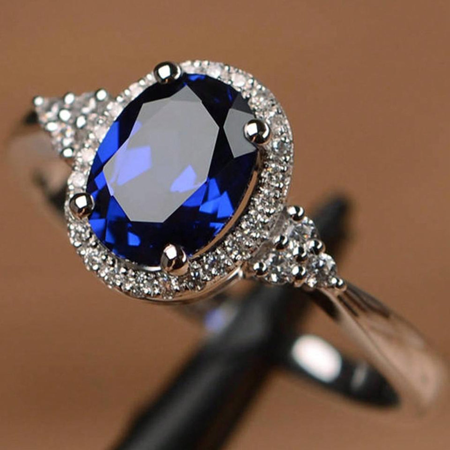 ELEGANT PROMISE RINGS image 2