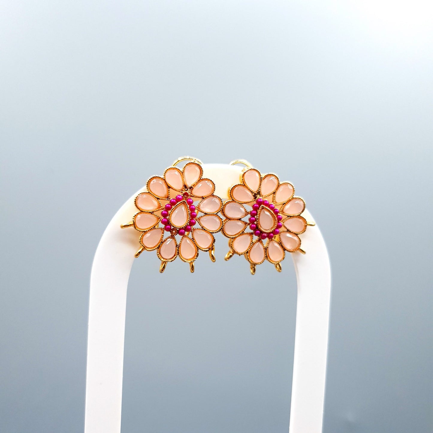 LIGHT PINK STONES STUD image 0
