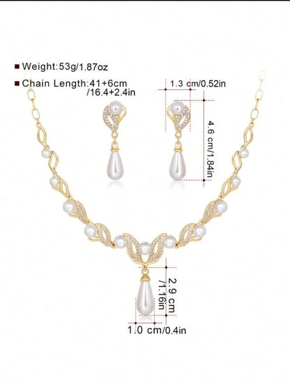 LUXURIOUS GOLD PLATED NECKLACE SET image 4