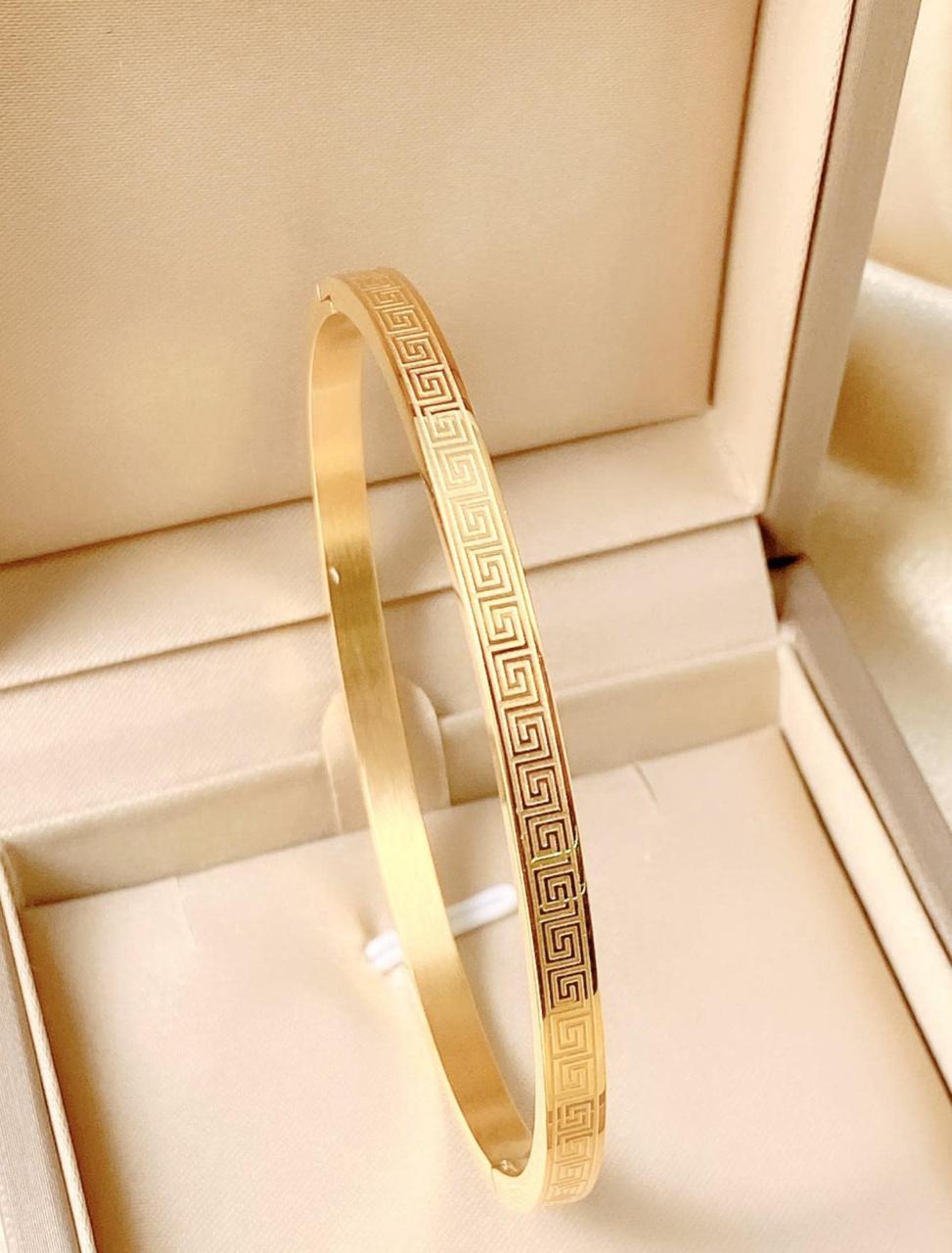 Textured Detail Bangle Material: Stainless Steel image 8